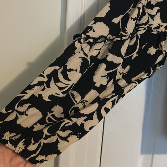 Target Blouse ⚫️ medium - Picture 3 of 5